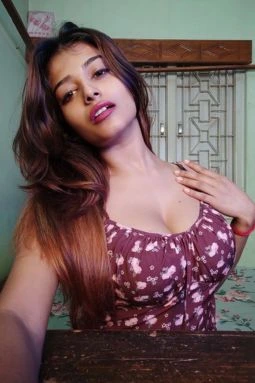 VIP call girls in Vadodara