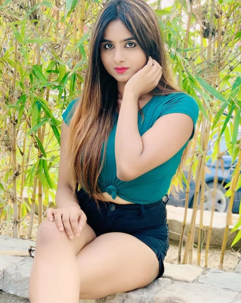Free booking call girls in Vadodara